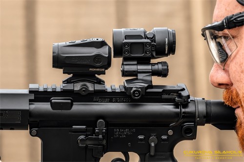 Sig Sauer Romeo5 Gen2 & Juliet3 Micro Combo Red Dot & Magnifier