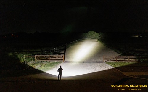 SureFire UDR Dominator Rechargeable Ultra-High Multi-Output LED Flashlight