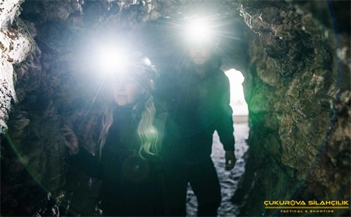 SureFire Minimus Variable-Output LED Headlamp