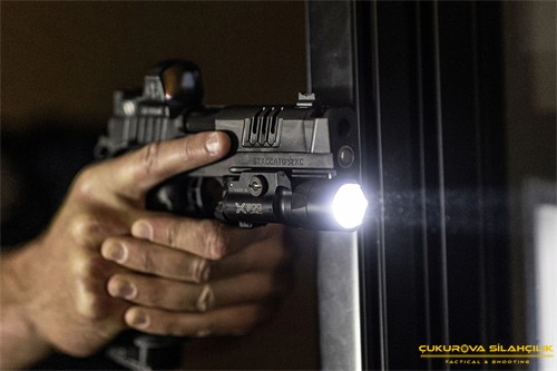 SureFire X300T-B WeaponLight Turbo Series Handgun WeaponLight Tan